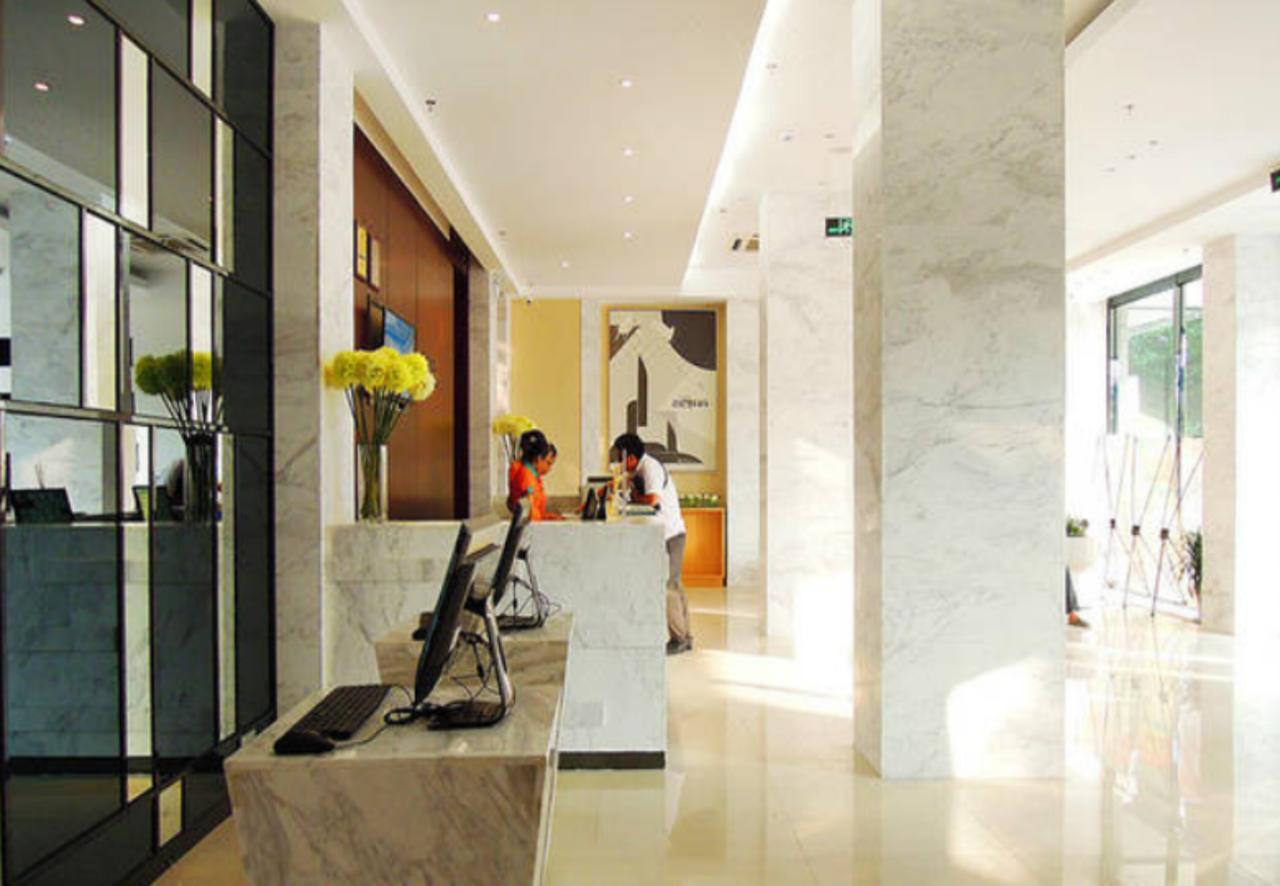 City Comfort Inn Liuzhou North Railway Station Branch Εξωτερικό φωτογραφία